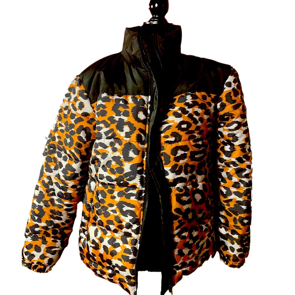 Brand New Daisy St., Leopard  Puffer size 6